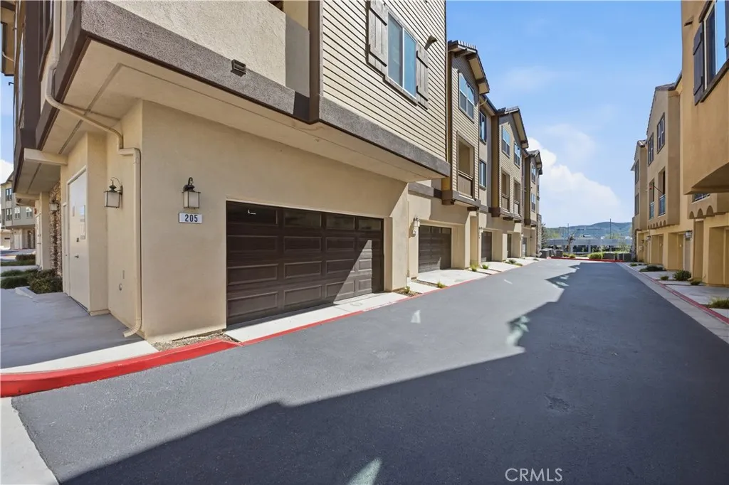Photo #24: SW26050318 Listing: Photo #24