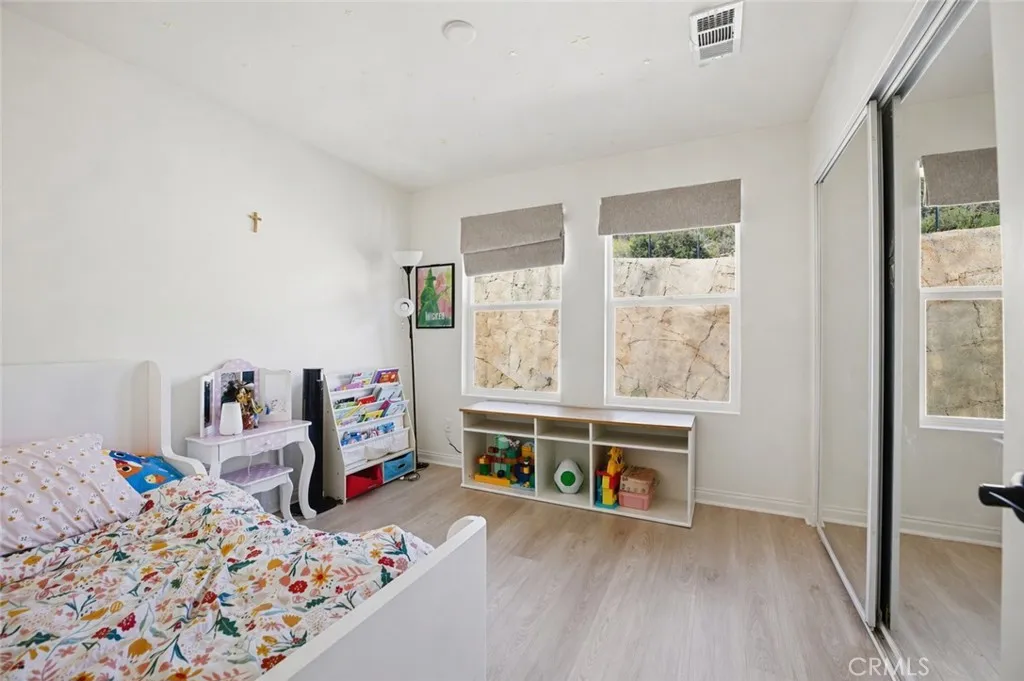 https://cdn.realtyfeed.com/cdn/127/306661885/9ff2ce7b3e2065be5a9386d38fc92d85.webp