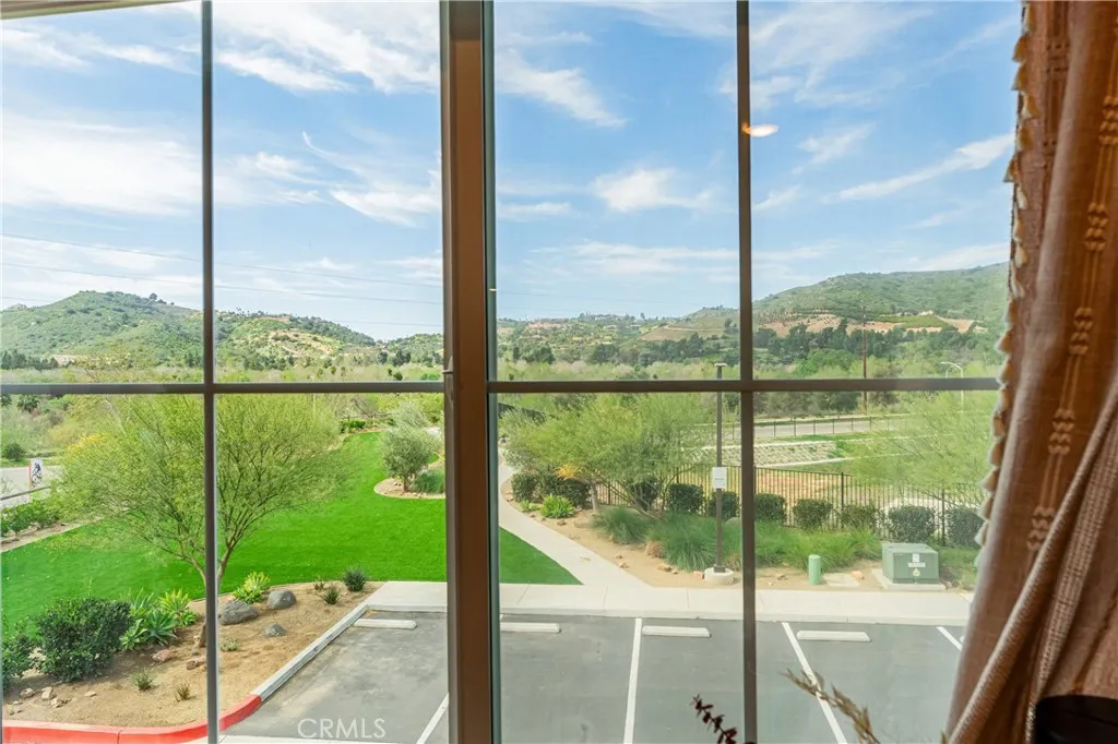 https://cdn.realtyfeed.com/cdn/127/306662004/250f3fdd2cba3d677b1d0fe6e429f77c.webp