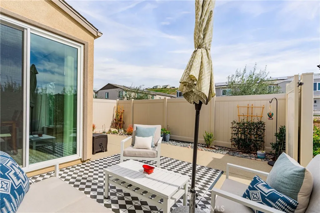 https://cdn.realtyfeed.com/cdn/127/306662004/35301059f878af6affe1ebd2c92edd04.webp