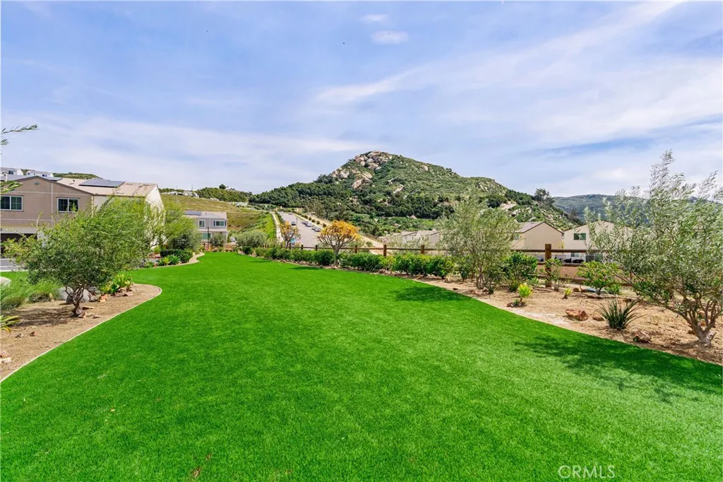 https://cdn.realtyfeed.com/cdn/127/306662004/461a04412cf3b0e1bb682c272119b70e.webp
