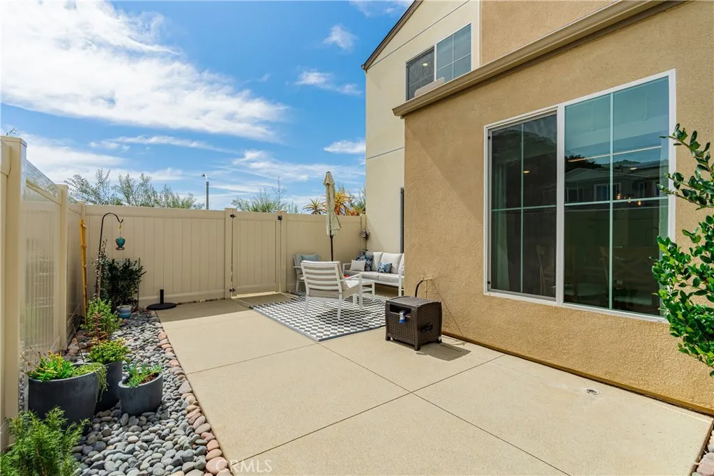 https://cdn.realtyfeed.com/cdn/127/306662004/7b063b7a4ffd1a25aeb581bf4a8b52c2.webp