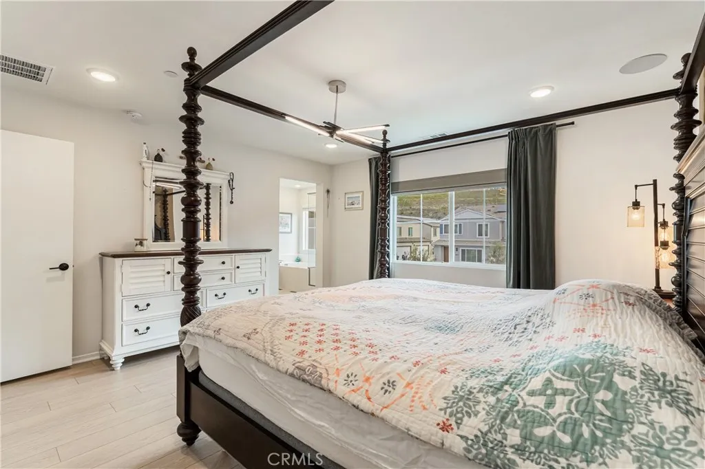 Photo #33: SW26051734 Listing: Photo #33