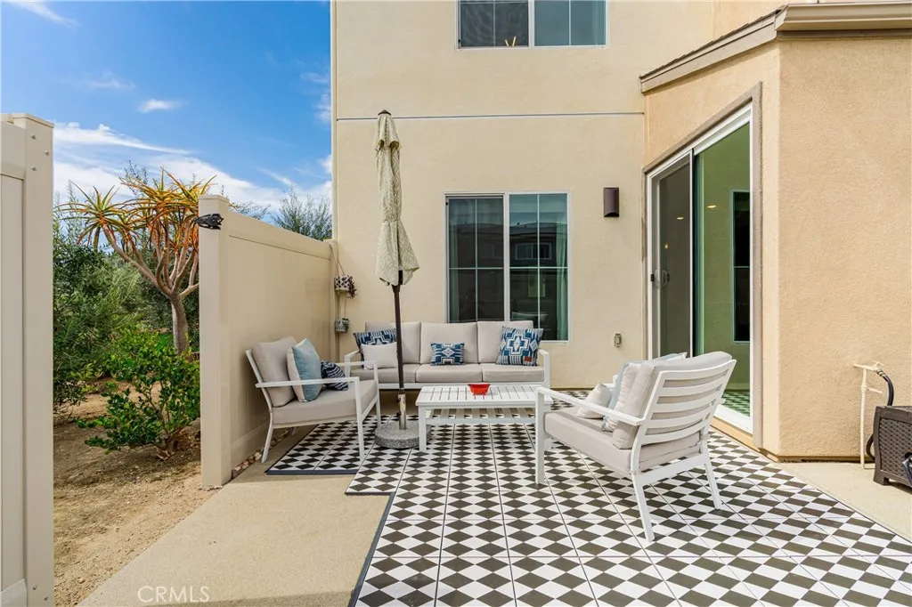 https://cdn.realtyfeed.com/cdn/127/306662004/ca91377f96dffa3fd90d5cb5583bc358.webp