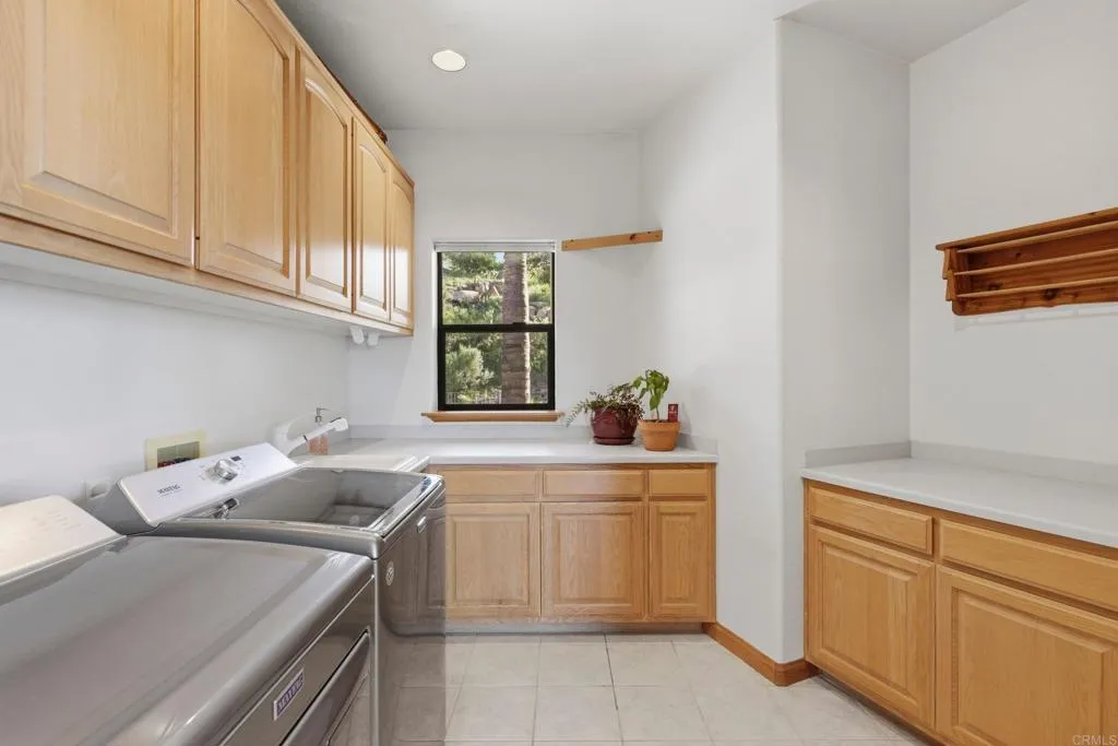 https://cdn.realtyfeed.com/cdn/127/306662049/a4c9d7aacd208238690025761b34432f.webp