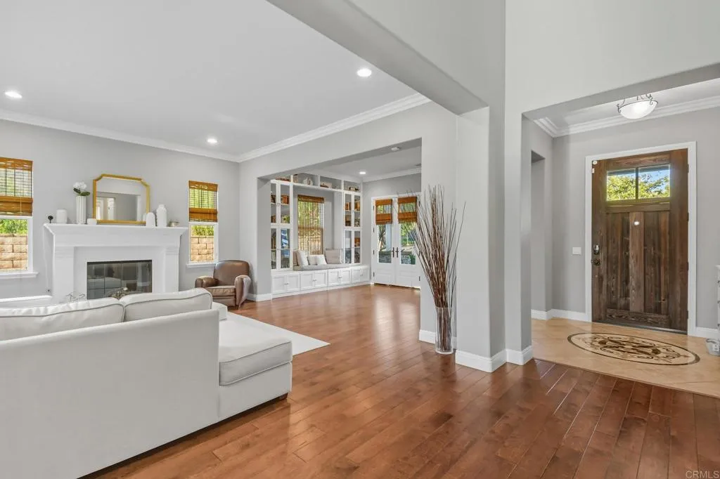 https://cdn.realtyfeed.com/cdn/127/306662069/4df15ab4b522e76696eba36241c1e3de.webp