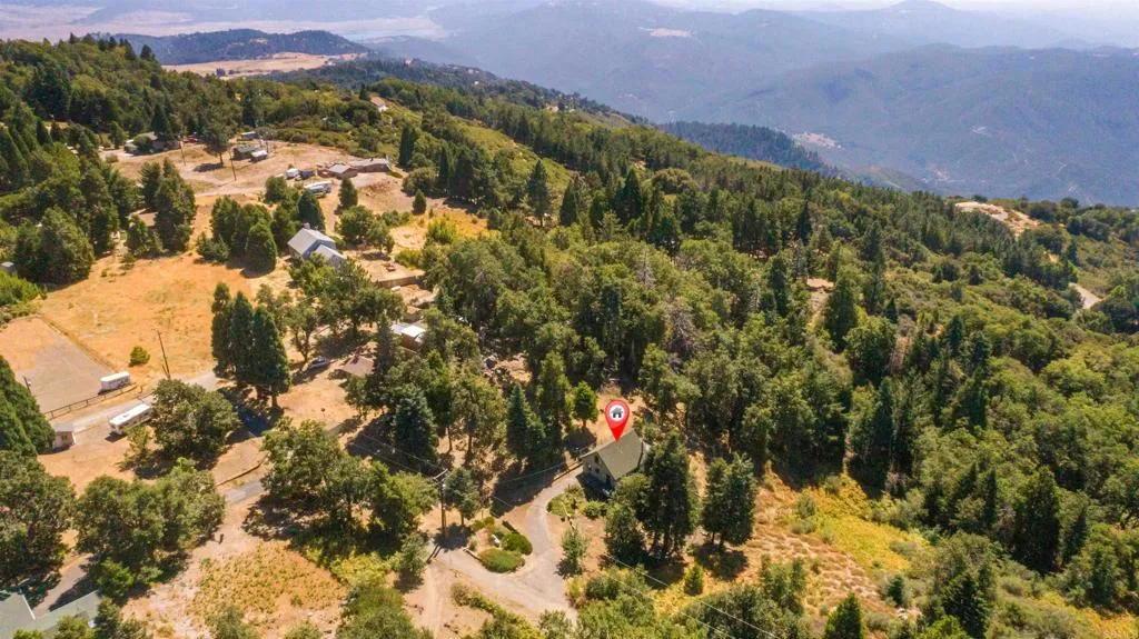 https://cdn.realtyfeed.com/cdn/127/306662105/001b0f1b32d9e9af58d837077053e3b1.webp