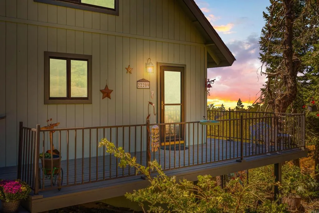 https://cdn.realtyfeed.com/cdn/127/306662105/e17a506d5c96028578cc7043f83ed105.webp