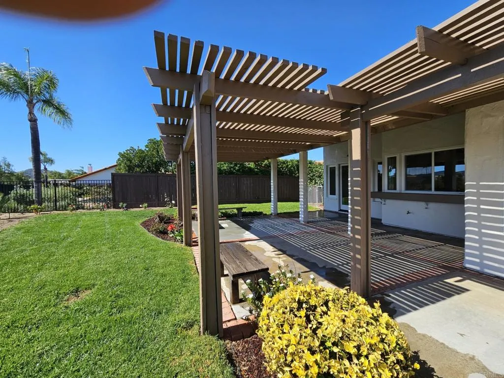 https://cdn.realtyfeed.com/cdn/127/306662202/53ab2a55415e130f460259739a330f33.webp
