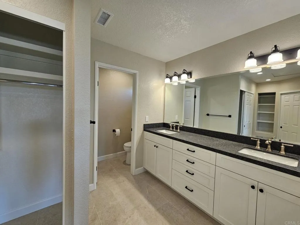 https://cdn.realtyfeed.com/cdn/127/306662202/ab42a30e47011106cfe35def8e0ce180.webp