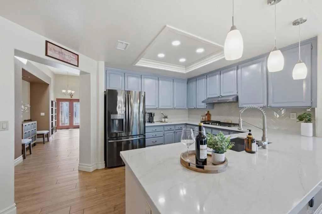 https://cdn.realtyfeed.com/cdn/127/306662328/c96487fb34d24548c21b143043c08523.webp
