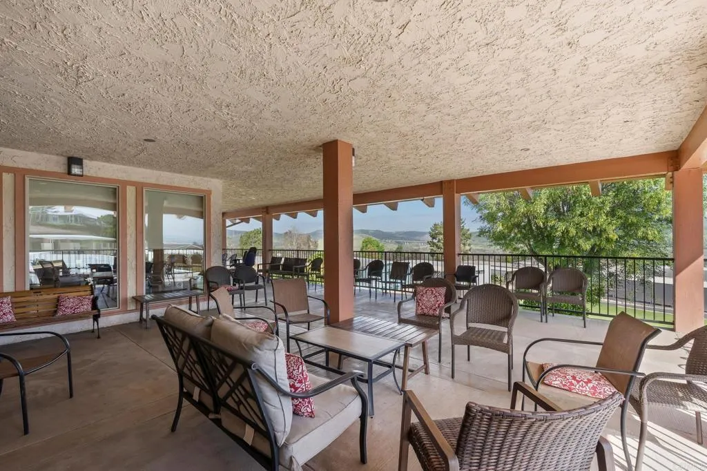 https://cdn.realtyfeed.com/cdn/127/306662354/799772dc1b7041c58d06f1188d85fc38.webp