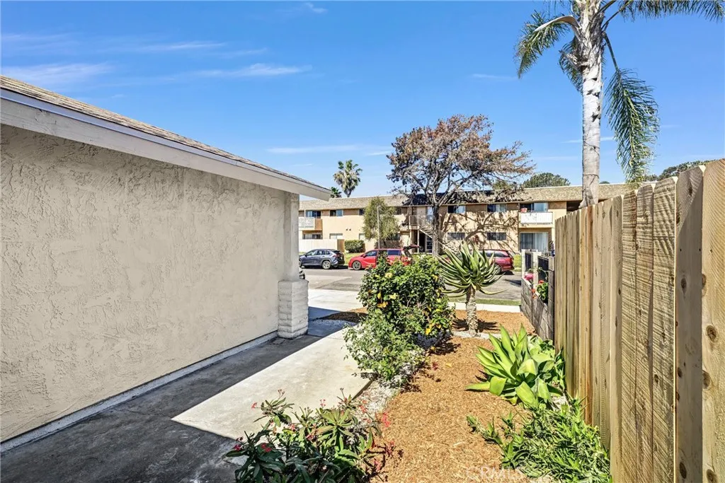 https://cdn.realtyfeed.com/cdn/127/306662386/94b921466a4a936d10de3c038f055793.webp