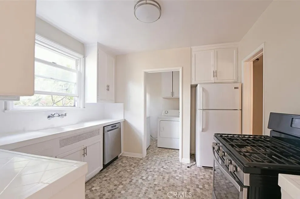 11061 ohio Avenue, Los Angeles, CA, 90025