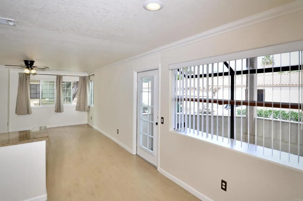 https://cdn.realtyfeed.com/cdn/127/306662571/a9980ed694c5b80308bca57d83350316.webp