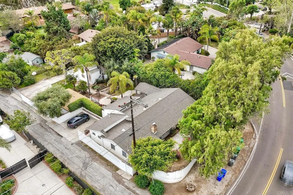 https://cdn.realtyfeed.com/cdn/127/306662575/369f471e3338b2198f7a5c2243b3371d.webp
