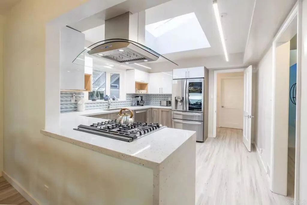 https://cdn.realtyfeed.com/cdn/127/306662581/888d23e26c7b408049cbf1f86dc893a6.webp