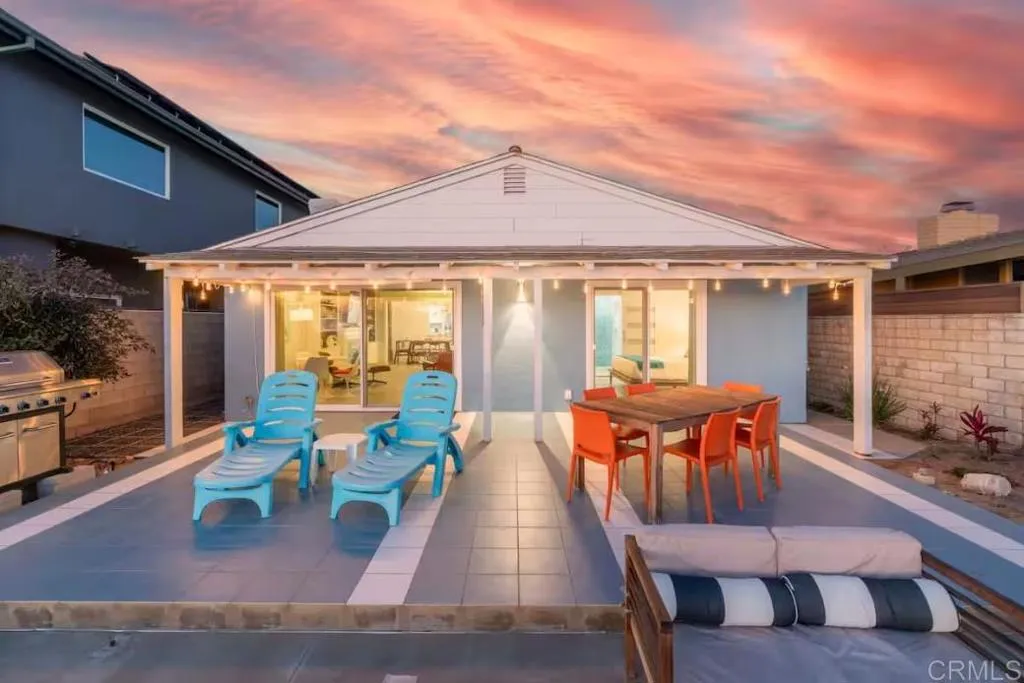 498 Neptune, Encinitas, CA, 92024