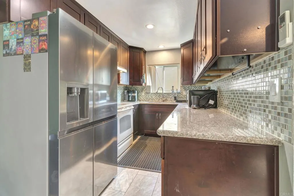 Photo #8: PTP2601829 Listing: Photo #8