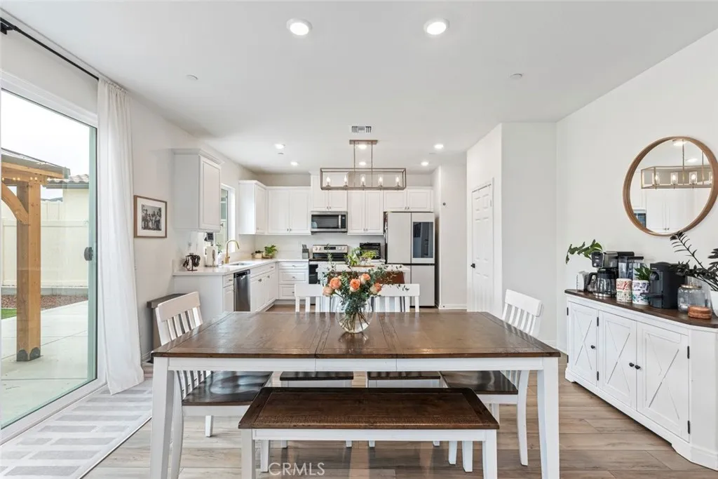 Lake Elsinore, CA 92530