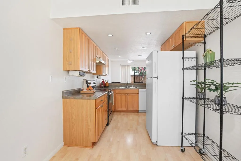 Photo #16: NDP2602267 Listing: Photo #16