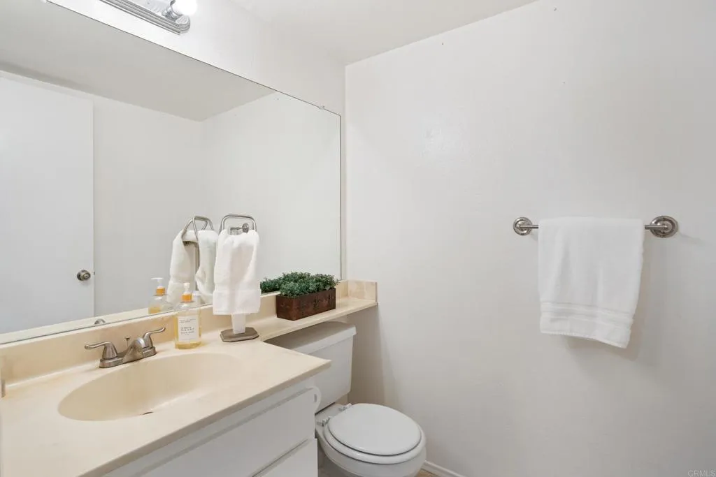 https://cdn.realtyfeed.com/cdn/127/306662678/fd8bd44c59fb97b96e95def8a30fde3d.webp