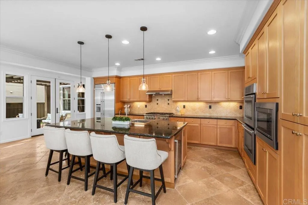 https://cdn.realtyfeed.com/cdn/127/306662754/1f029aa0c188add2cc99f115d94071e1.webp
