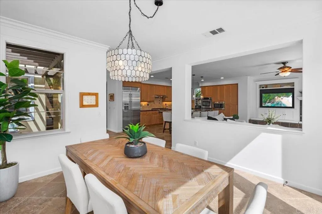 https://cdn.realtyfeed.com/cdn/127/306662754/431220e7220577db4503b6696938188b.webp