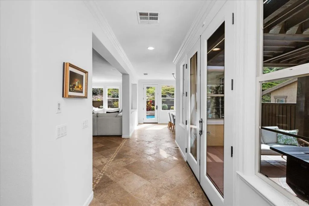 https://cdn.realtyfeed.com/cdn/127/306662754/86c6605a505d0c2774c0d37683733424.webp