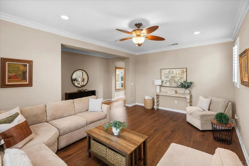https://cdn.realtyfeed.com/cdn/127/306662754/cfd3dbc404c74454b4ad28e6610217c1.webp