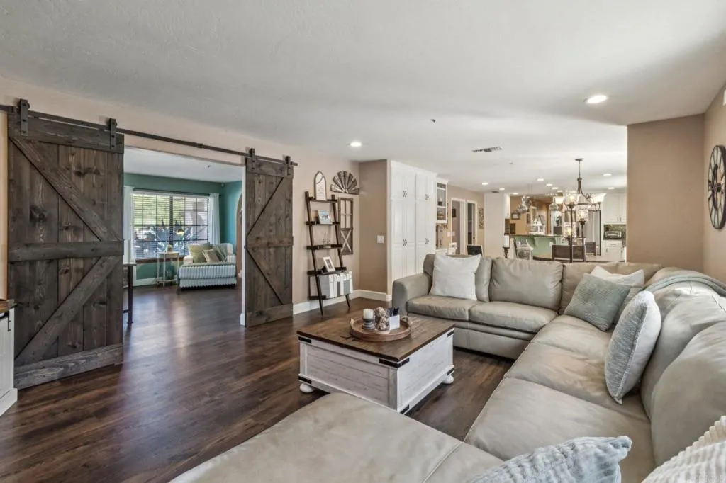 https://cdn.realtyfeed.com/cdn/127/306662788/2bf136f39d89566c0570ed0a7d1ed9b7.webp