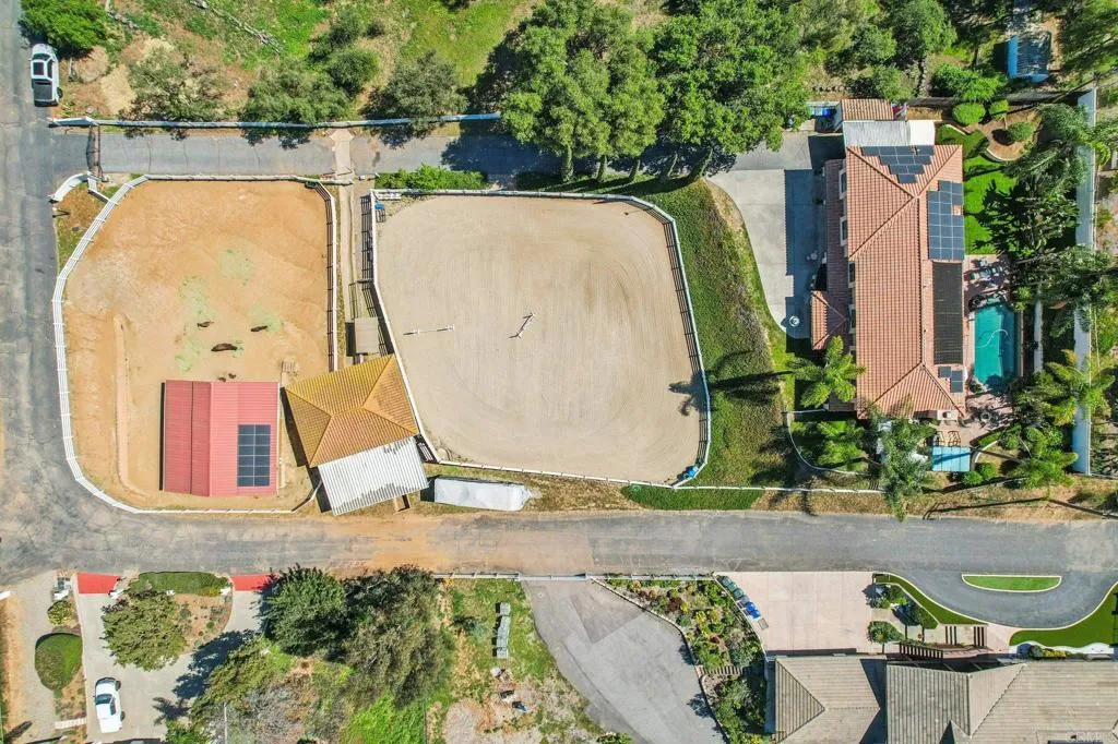 https://cdn.realtyfeed.com/cdn/127/306662788/3bba16416e478ceedb24d95d33c5dd54.webp