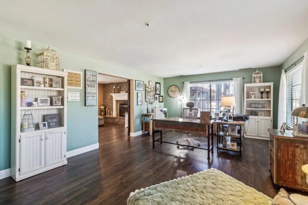 https://cdn.realtyfeed.com/cdn/127/306662788/674f1043b79a36d831dd49bea6c4144d.webp