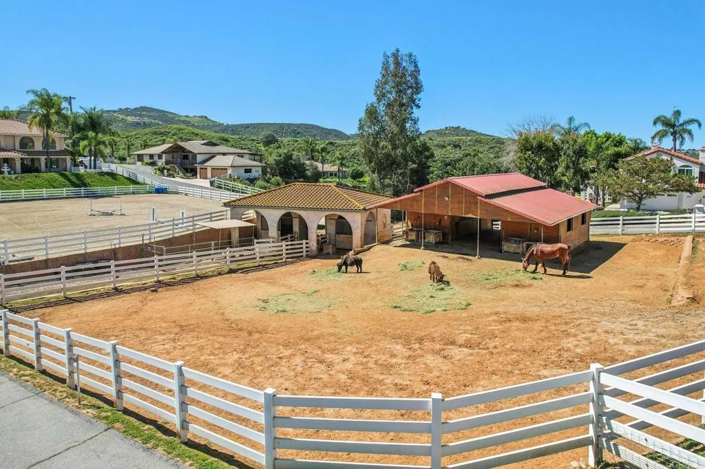 https://cdn.realtyfeed.com/cdn/127/306662788/675d7c5916239830e9fac88d47743d4c.webp
