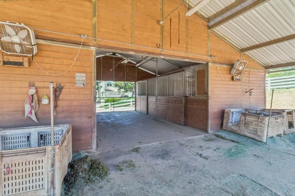https://cdn.realtyfeed.com/cdn/127/306662788/6a43c5d83abc1c82ca791409c9f427c9.webp