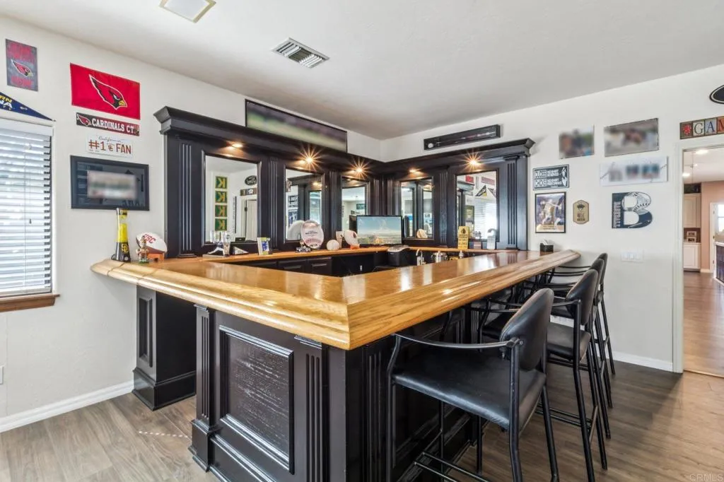 https://cdn.realtyfeed.com/cdn/127/306662788/6c2671dea0fdba807532b0962d8b8ae1.webp