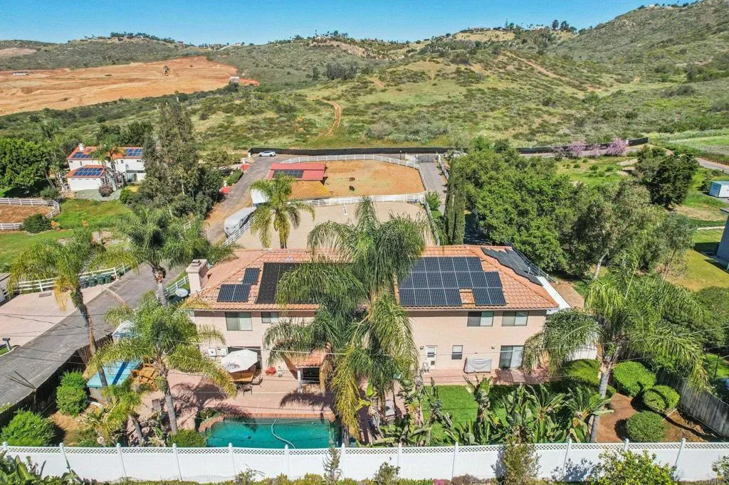 https://cdn.realtyfeed.com/cdn/127/306662788/dd898d7c5560aff4ba1581c2d6d8fead.webp