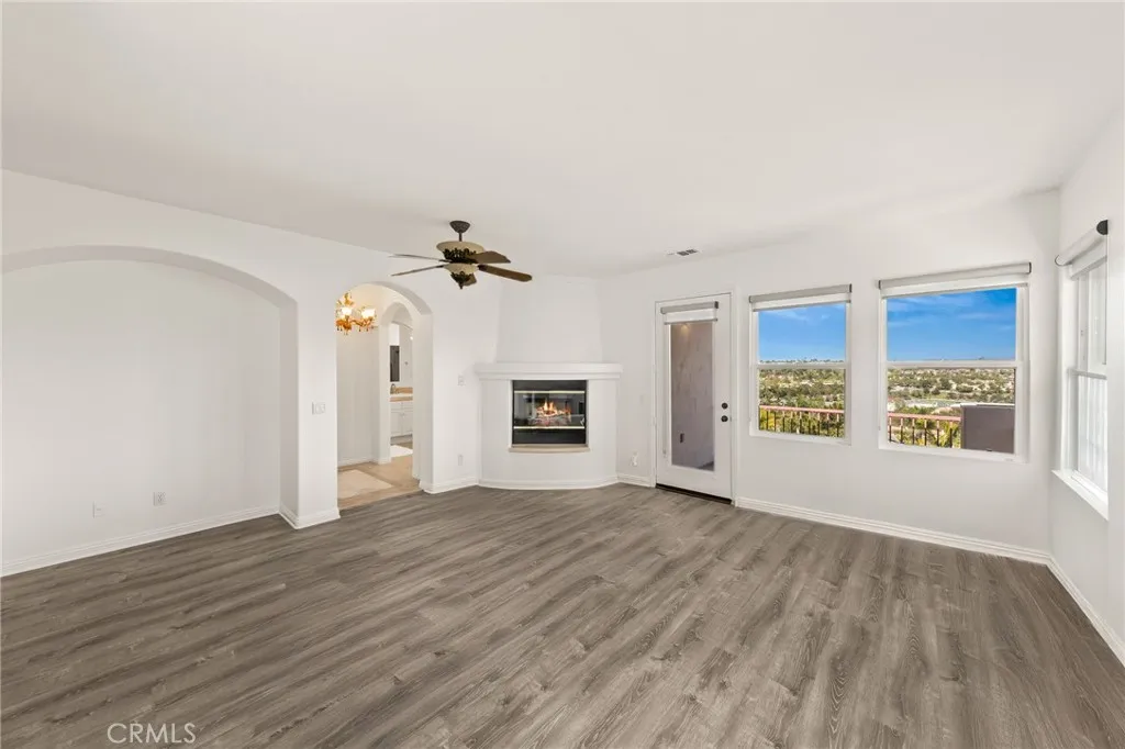 https://cdn.realtyfeed.com/cdn/127/306662802/b9913fb234b6ac689391c630fa258bde.webp