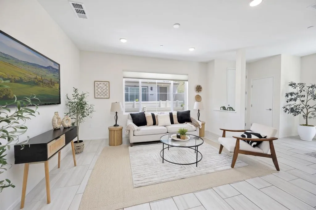 Photo #18: NDP2602274 Listing: Photo #18