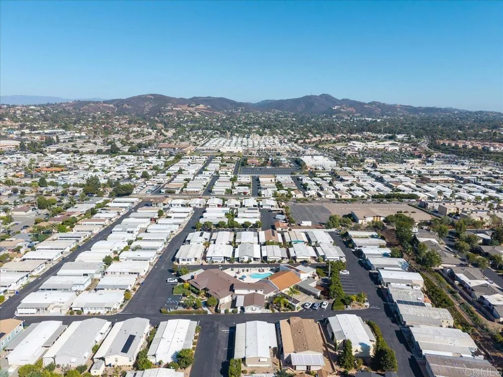 https://cdn.realtyfeed.com/cdn/127/306662820/82e1a11123616e2ac19f1ab2b6f3702f.webp