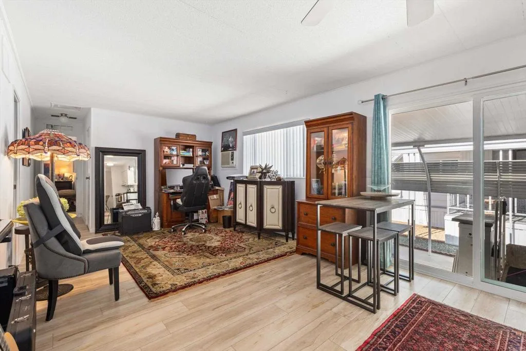 https://cdn.realtyfeed.com/cdn/127/306662820/95e16b1aa19cb16c97561164465981be.webp