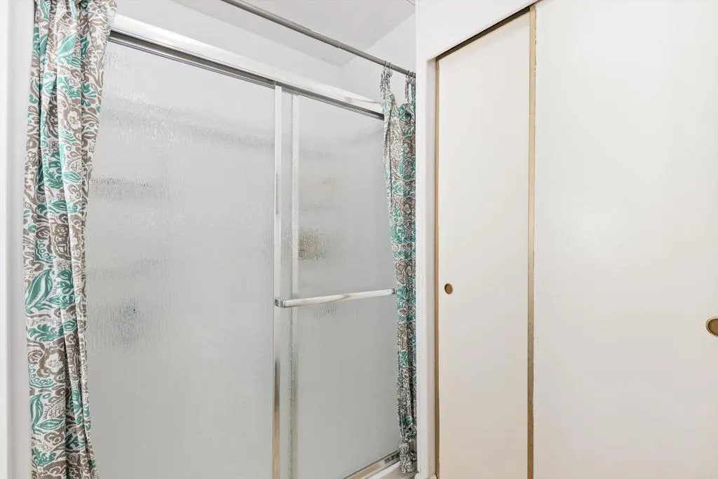 https://cdn.realtyfeed.com/cdn/127/306662820/cbe1970c91d1be9beaa11d5891912bf8.webp