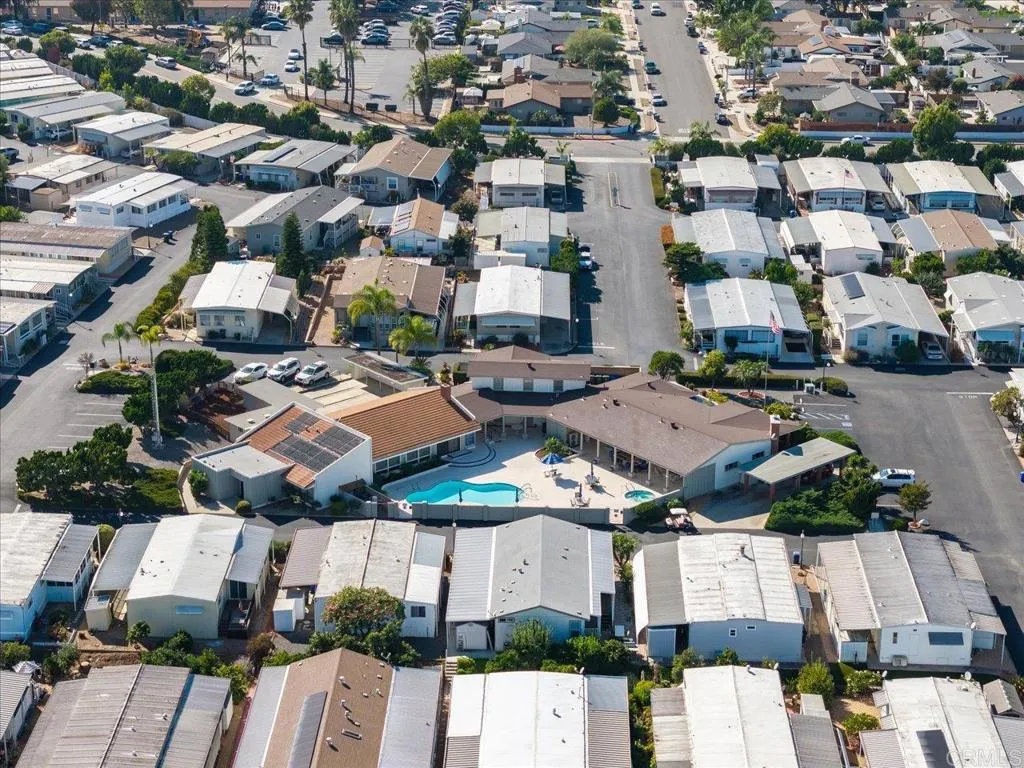 https://cdn.realtyfeed.com/cdn/127/306662820/dcdc4877af13064999ed43c2b734e1a6.webp