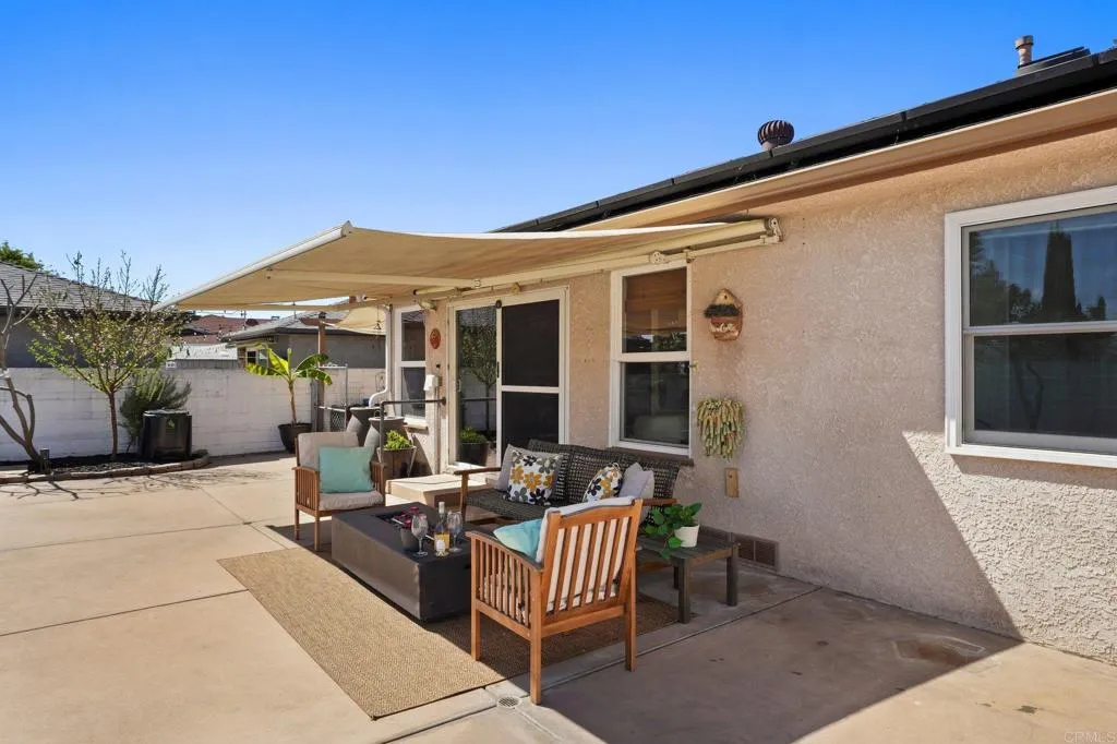 https://cdn.realtyfeed.com/cdn/127/306662871/9758ac895406786636c1fab46e9bc59c.webp