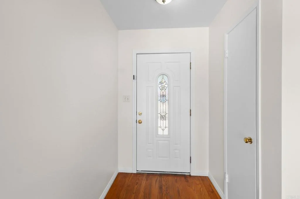 https://cdn.realtyfeed.com/cdn/127/306662871/f800d09cadf491172e120036a5894cbd.webp