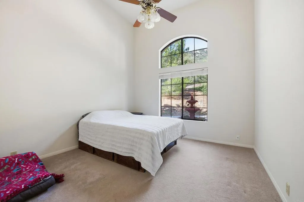 https://cdn.realtyfeed.com/cdn/127/306662876/516ff588b364a422b457613349e12dd1.webp