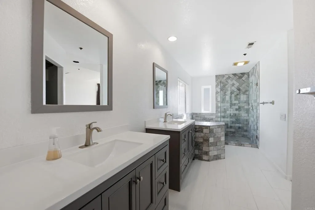 Photo #29: NDP2602275 Listing: Photo #29