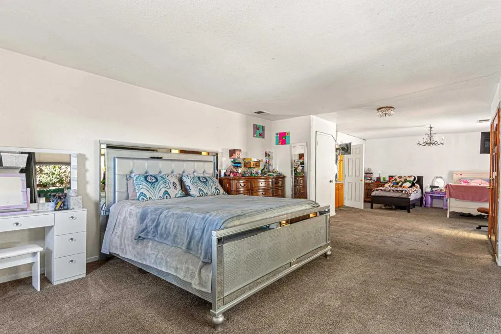https://cdn.realtyfeed.com/cdn/127/306662883/58a22174008fb7bad3e136b6ebe87e46.webp