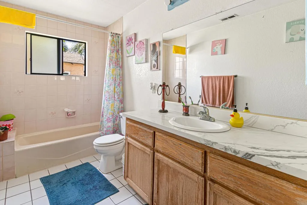 https://cdn.realtyfeed.com/cdn/127/306662883/6134d34592e544728cfaa4066765e93e.webp