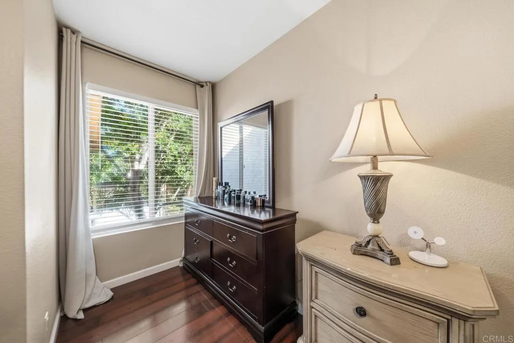 https://cdn.realtyfeed.com/cdn/127/306662889/df3030cab332032f31cb9636a6dc344e.webp